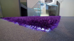 showroom Teppich mit LED-Lichtleiste