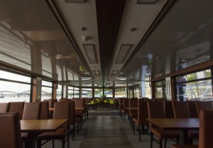 Spanndecke auf dem Rheinschiff Ausflugsschiff